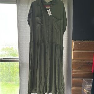 Green Maxi Sundress Maxi with Notched Collar